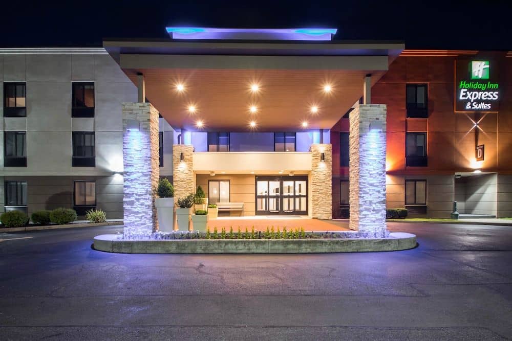 Holiday Inn Express and Suites Albany Airport Wolf Road Holiday Inn Express and Suites Albany Airport Wolf Road