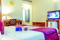 OYO Premium Station Road Visakhapatnam3