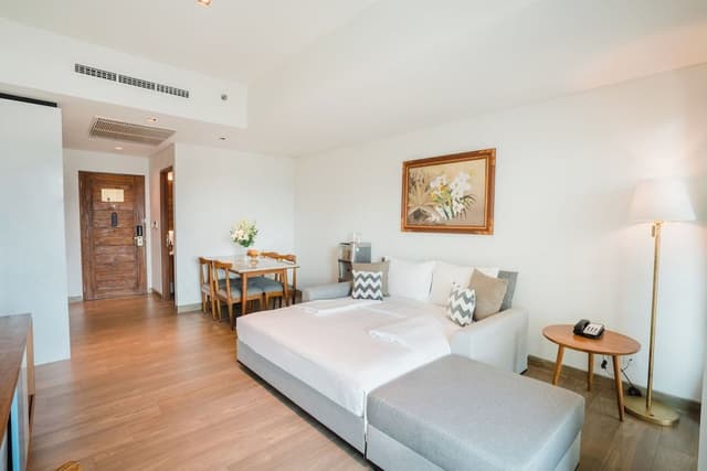 One Bedroom Suite with kitchenette