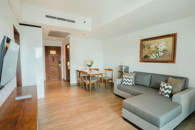 One Bedroom Suite with kitchenette