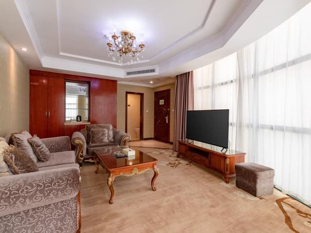 Executive Suite