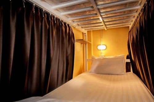 1 Bed in 6 Bed Female Dormitory Room