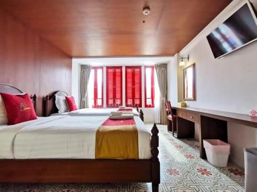 Superior Twin Room