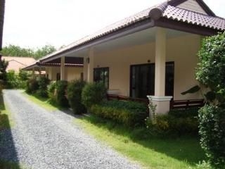 Ao Nang Bamboo Bungalows2