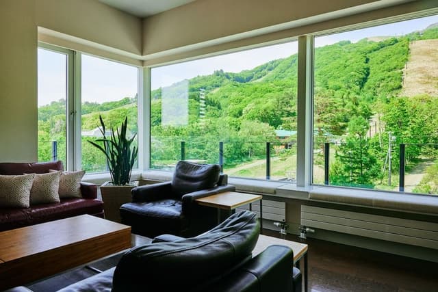 Superior Condo, 3 Bedrooms, Mountainside