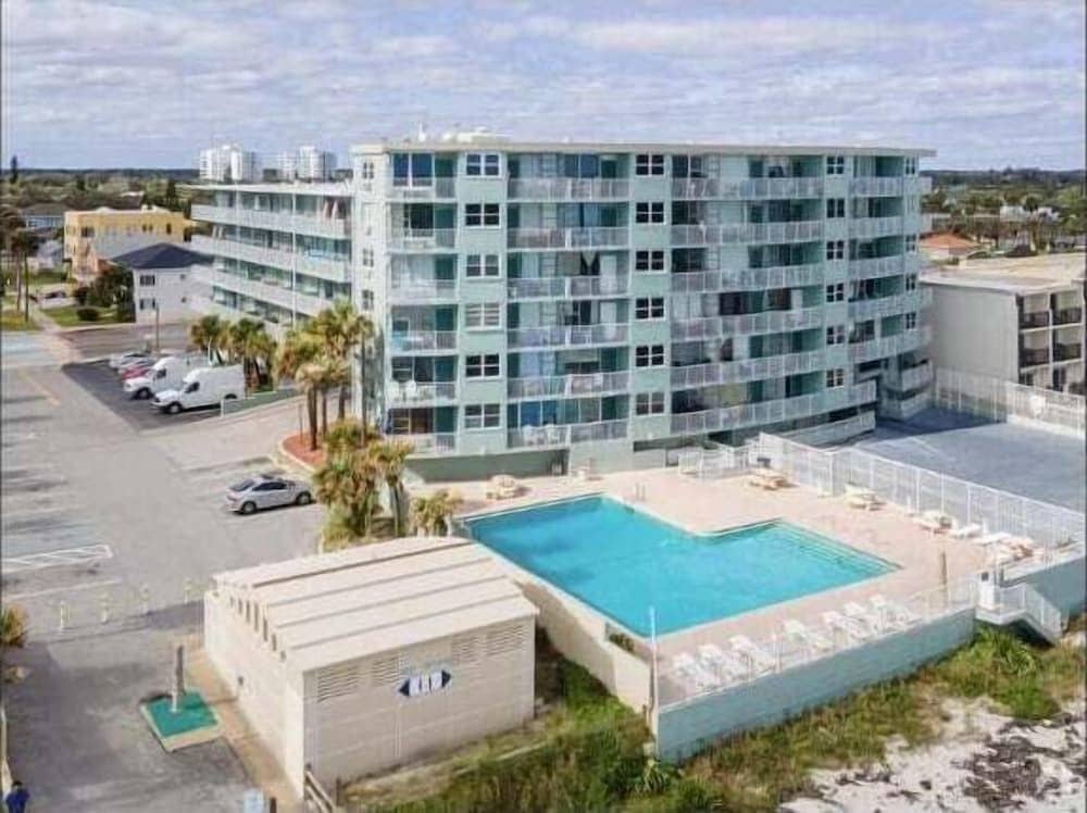 Daytona Beach Club Oceanfront Inn Daytona Beach Club Oceanfront Inn