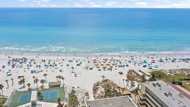 Condo, 3 Bedrooms