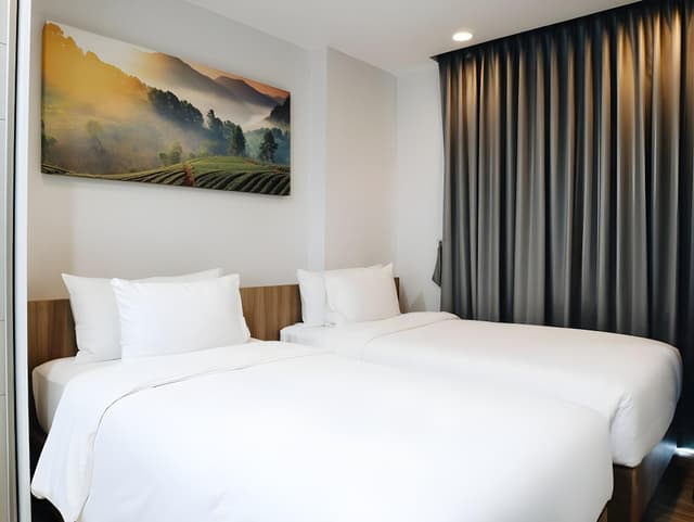 Deluxe Twin Room