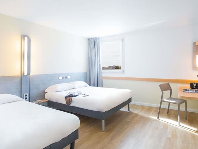 Triple Room, 1 Double Bed