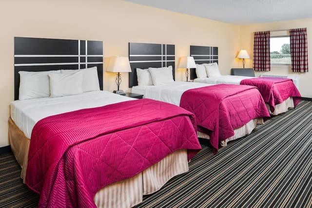 Room, Multiple Beds, Non Smoking