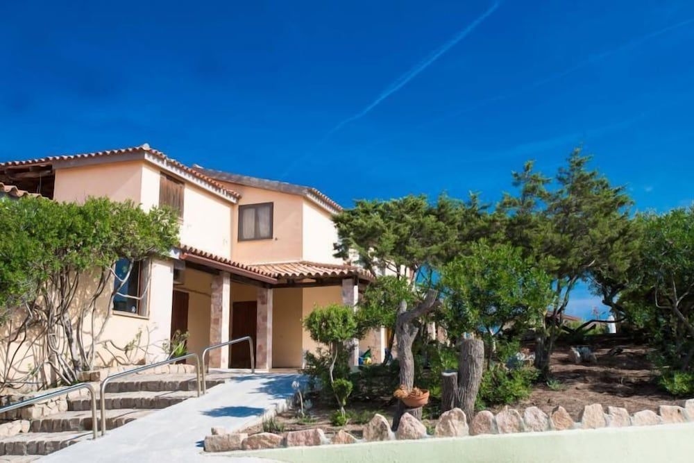 and Residence Baia Delle Mimose3
