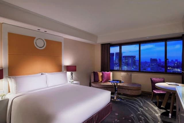 Deluxe Room, 1 King Bed