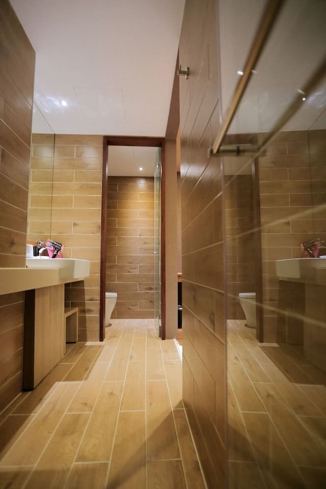 Standard Double Room (02)