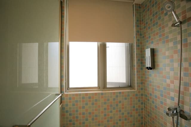 Standard Double Room (01)