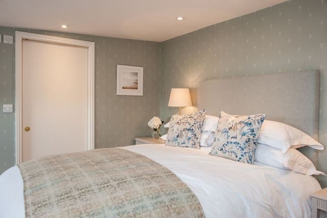 Luxury Family Attic Room