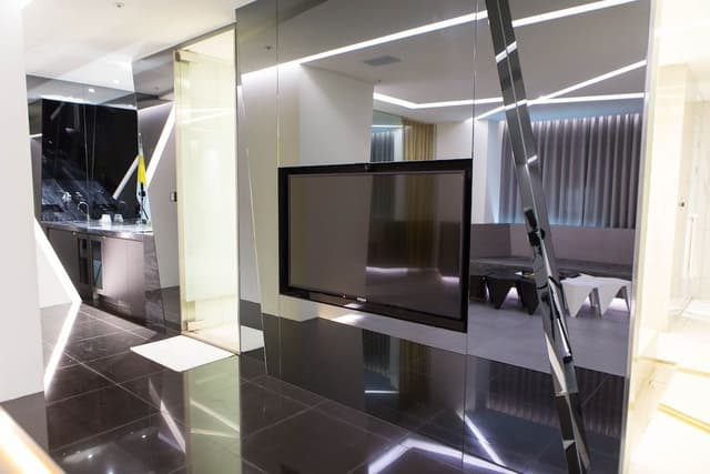 VIP Suite (Check in time starts from 6pm)