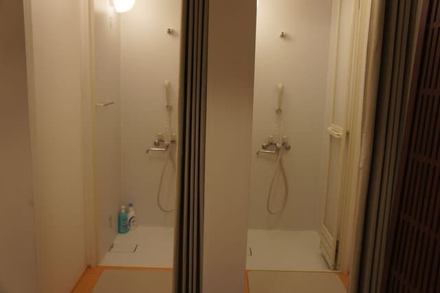 Triple Room (A)