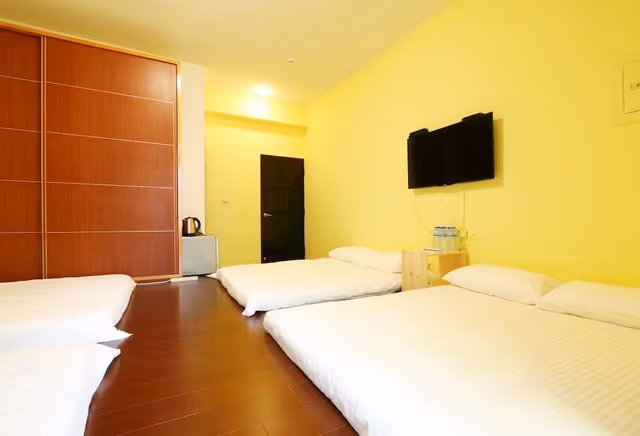 Family Room, Multiple Beds, Balcony