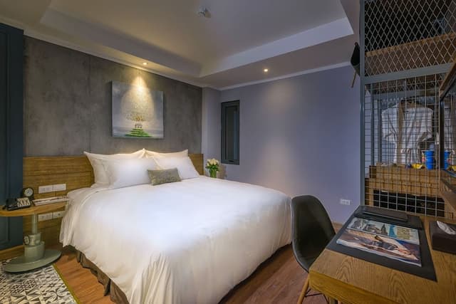 Connecting Rooms