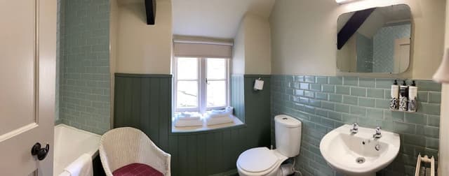 Family Suite, Ensuite, Garden View (King Size)