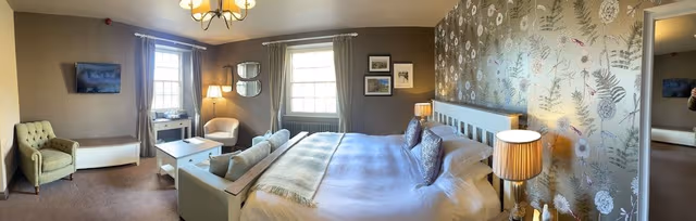 Deluxe Quadruple Room, Ensuite, Park View (Superking )