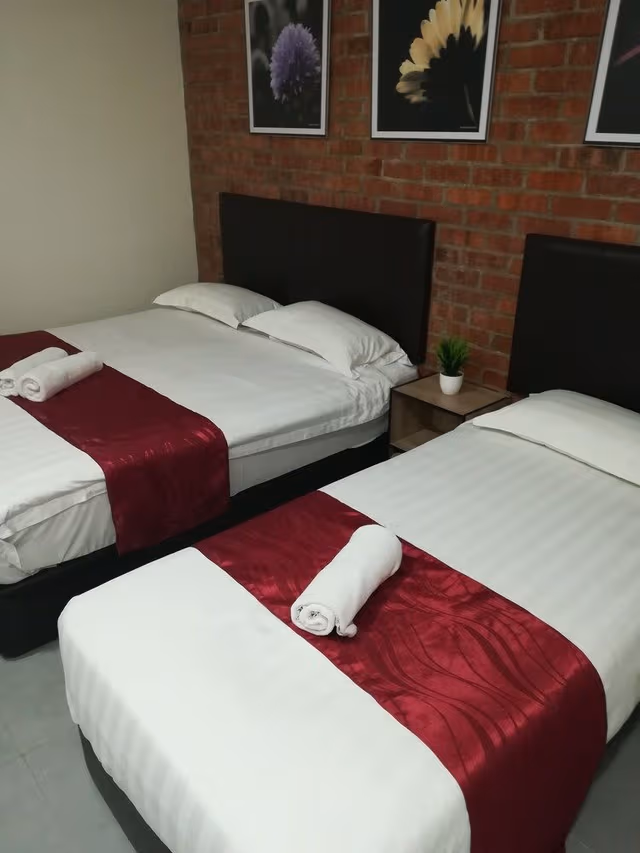 Deluxe Family Room