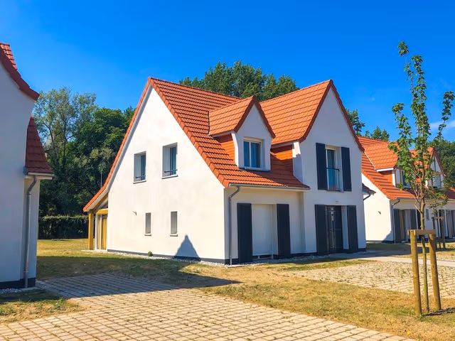 Luxury House, 5 Bedrooms (Durance)