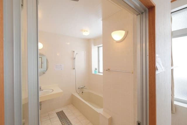Shared Dormitory (Women only)