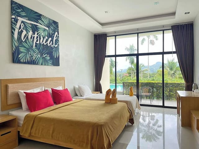 Superior Triple Room