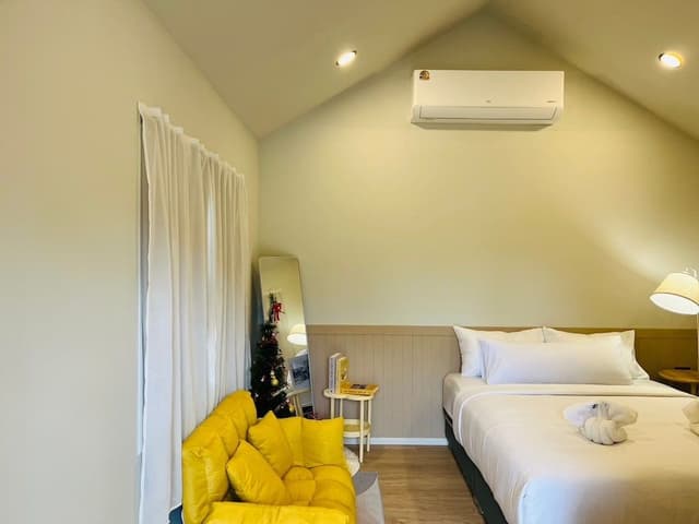 Bungalow Double Bed