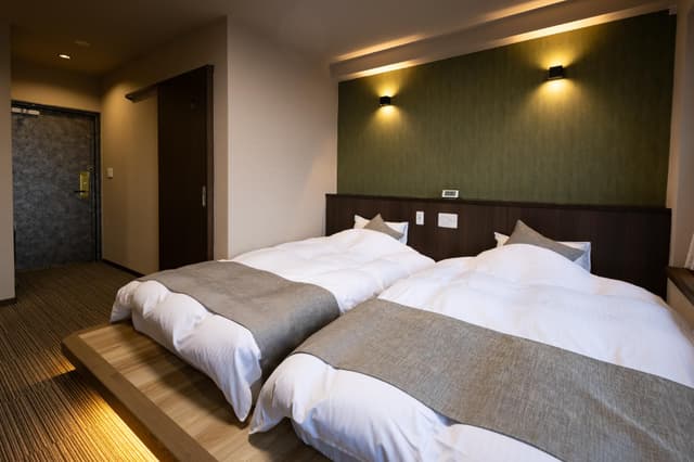 2nd Floor Ocean Side Western Style Twin Room