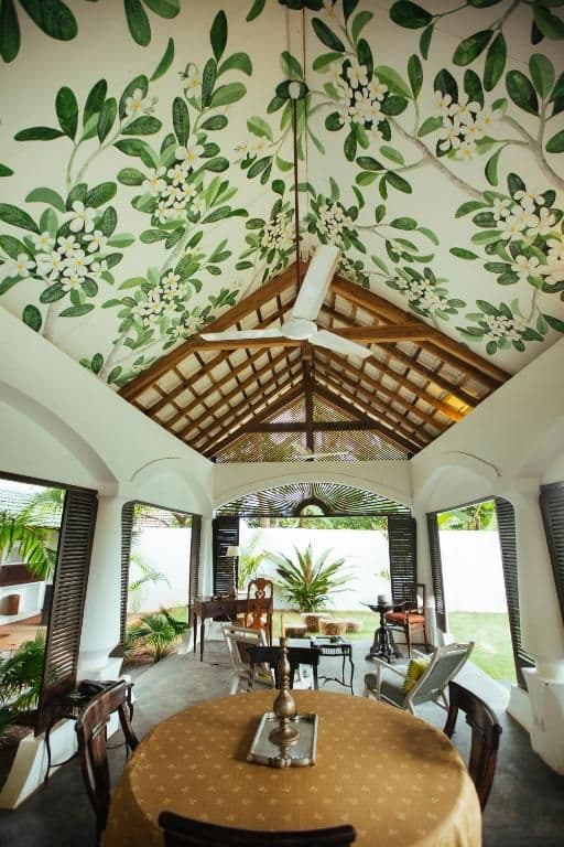 Six-Bedroom Villa