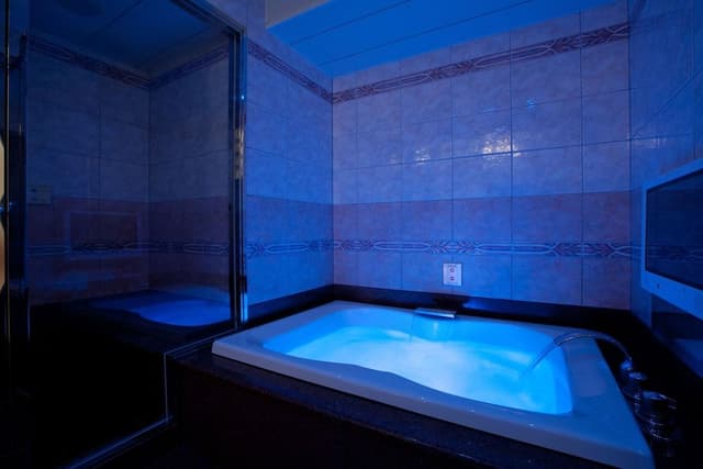 Superior Room, 1 Queen Bed (Mist Sauna)