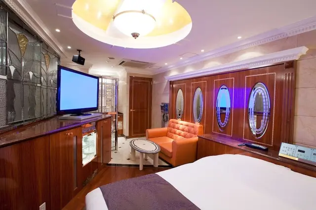 Deluxe Room, 1 Queen Bed (Dry Sauna)