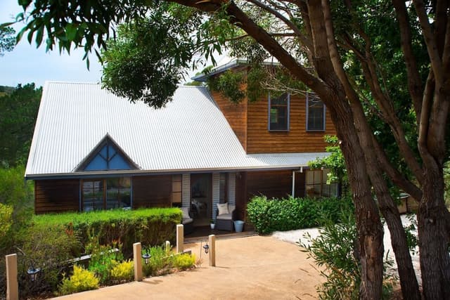 House, 2 Bedrooms