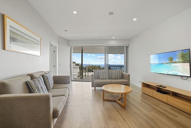 3 Bedroom North Facing Ocean View
