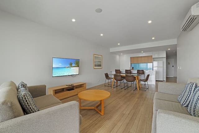 3 Bedroom North Facing Ocean View