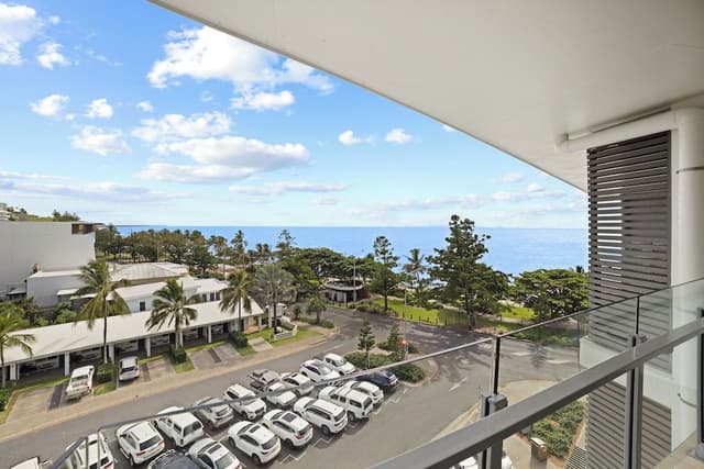 3 Bedroom North Facing Ocean View