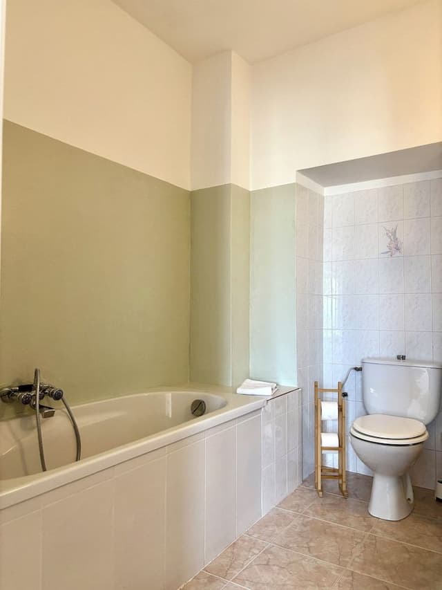 Basic Triple Room