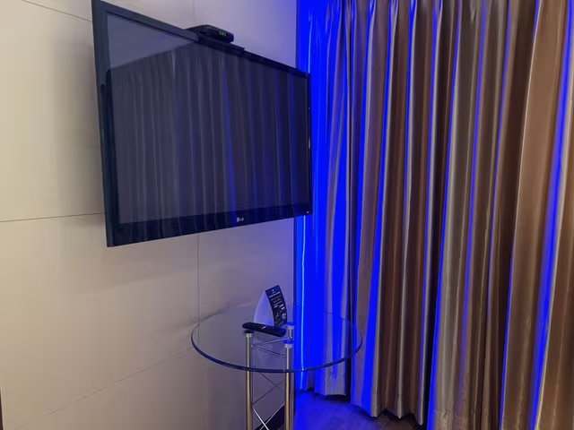 Luxury Suite