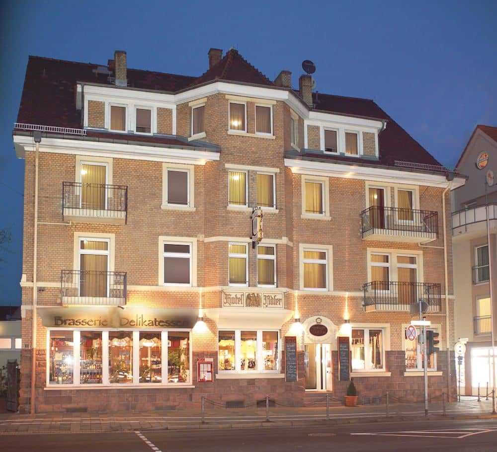Adler / Adlerpalast Adler / Adlerpalast