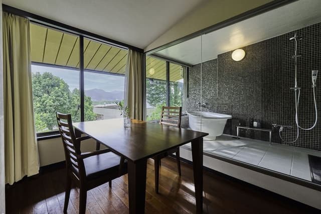 Luxury Deluxe Twin Room