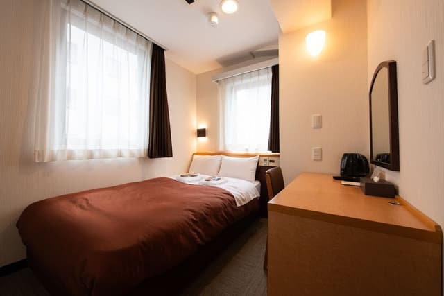 Standard Single Room, 1 Large Twin Bed, Non Smoking, Refrigerator