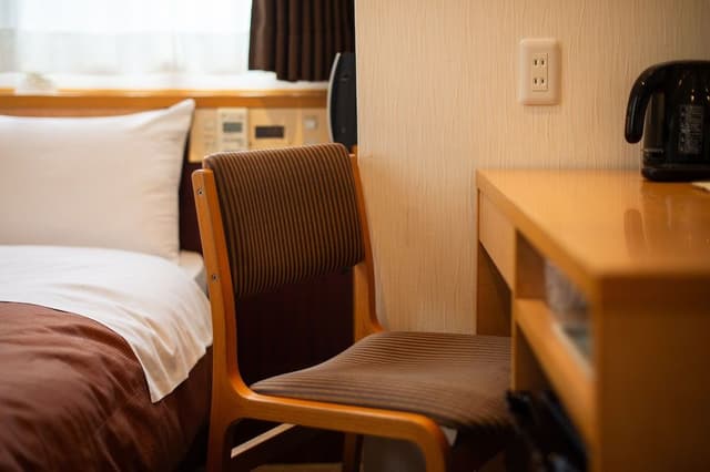 Standard Single Room, 1 Large Twin Bed, Non Smoking, Refrigerator