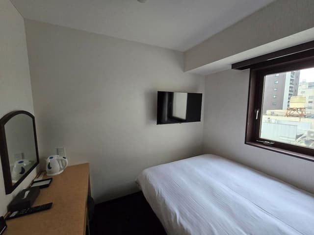 Standard Single Room, 1 Large Twin Bed, Non Smoking, Refrigerator