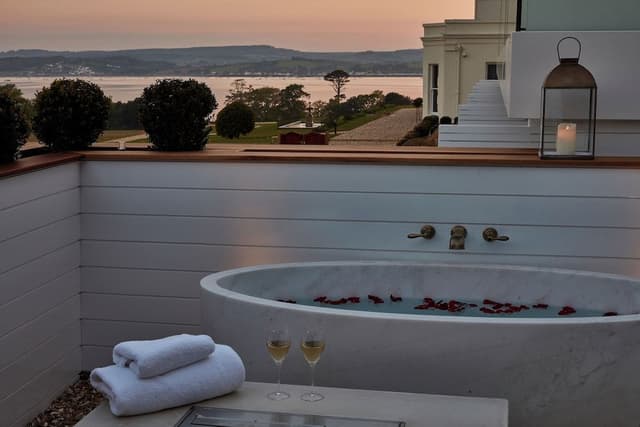 Superior Suite, River View