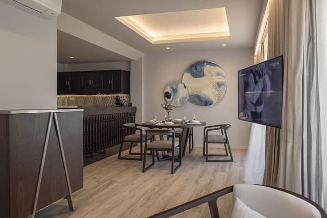 Suite, 2 Bedrooms