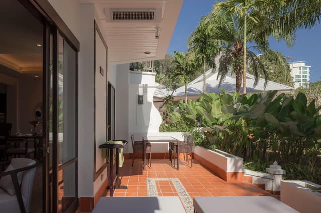 2 Bedroom Suite
