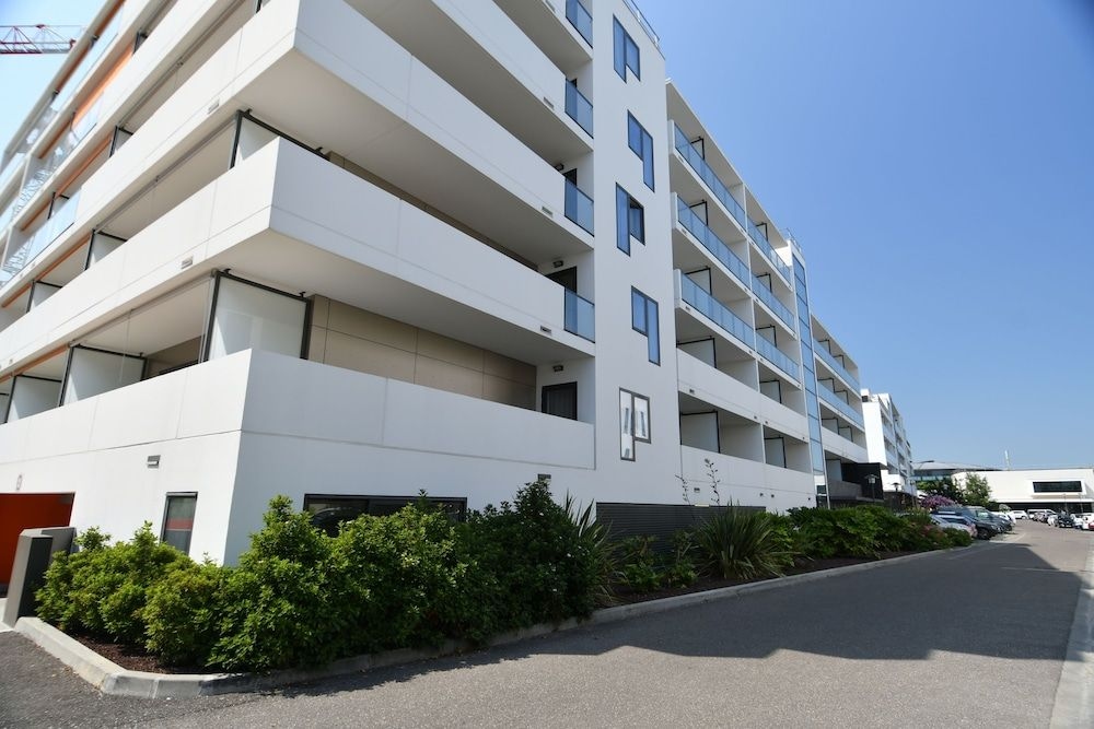 Appart Mer and Golf City Bordeaux Bruges2