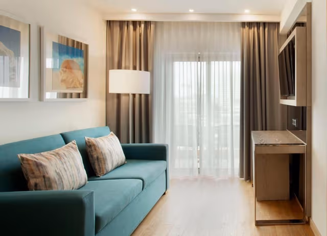 Suite with Frontal Sea View